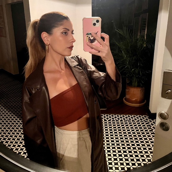 Meet your Posher, Tara - Picture 1 of 1